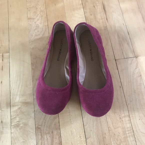 Lucky Brand Shoes - NWOT Lucky Emmie Burgundy Corduroy Flats